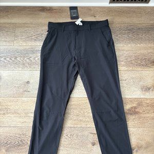 NWT Fabletics Men's Only Pant (slim) in size 33x32